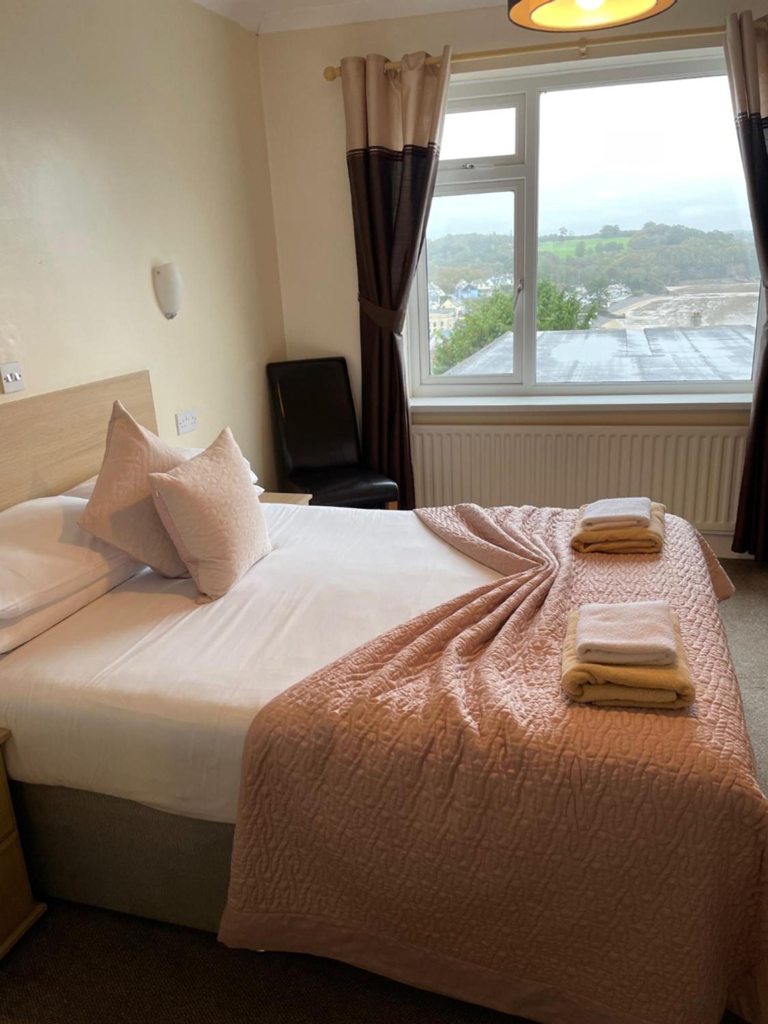 Merlewood Hotel Saundersfoot Eksteriør billede