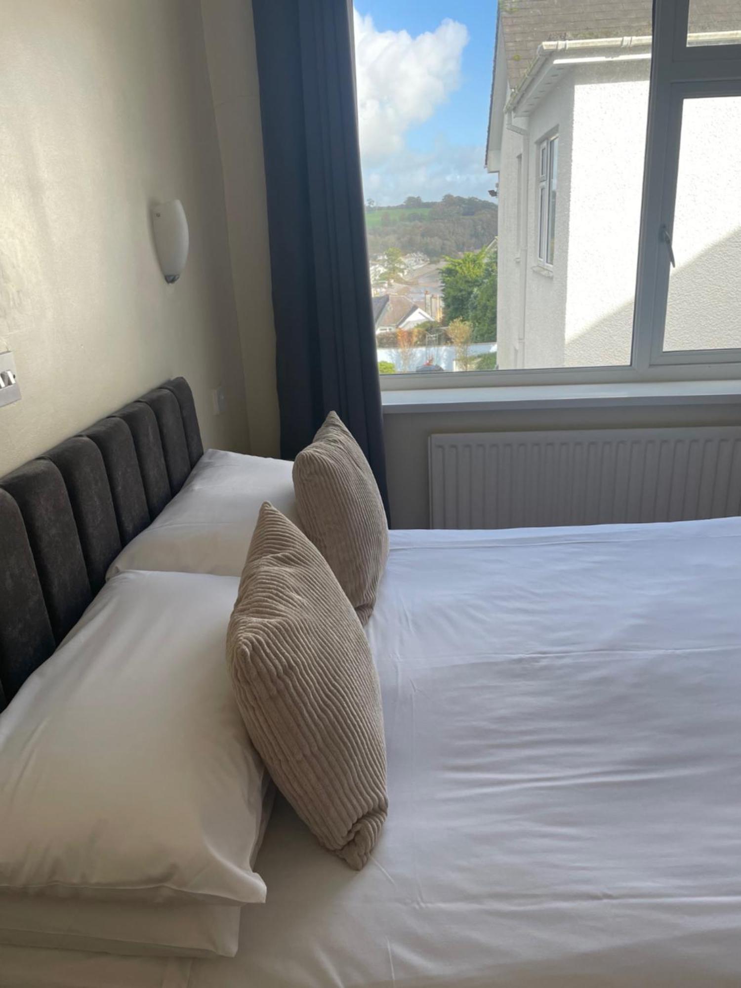 Merlewood Hotel Saundersfoot Eksteriør billede